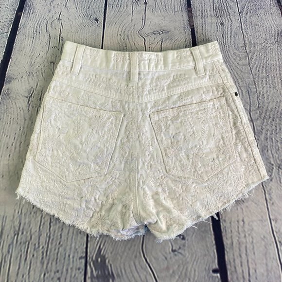 Free People Etienne Field Embroidered Cutoffs Denim Shorts - Picture 6 of 8